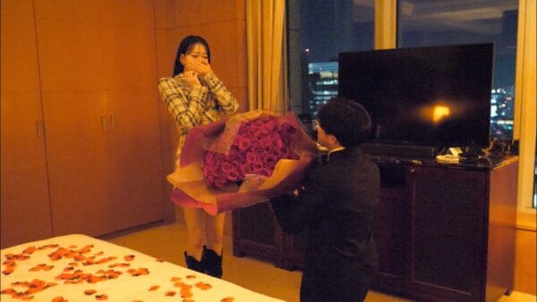 なこなこチャンネルが遂に結婚！プロポーズで2人とも大号泣！感動的な動画に、ファンからは祝福の声！