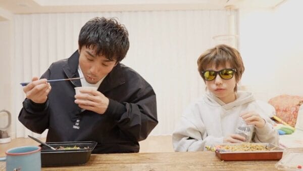 中尾明慶、新居で息子と初めてのUber eats！クラス替えや初めての委員会、ドキドキがいっぱいの新学期トーク！息子・トカゲくんの成長にファンも注目！